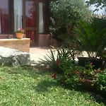 Casa Costanza