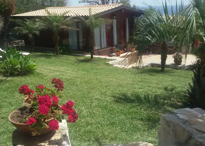 בית נופש Casa Costanza *